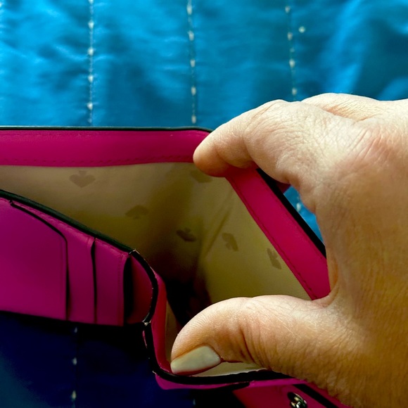 Kate Spade Wallet - Picture 4 of 4